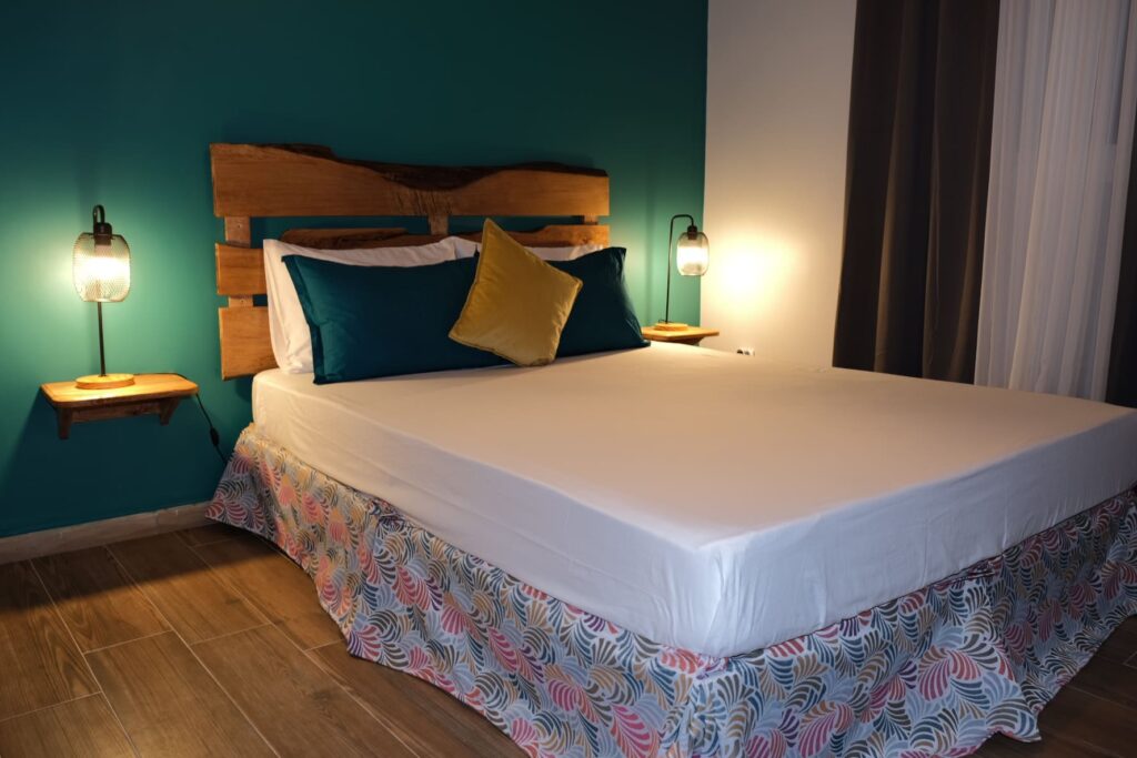 Terre et Passion - Suite Sunset -Chambre lumineuse