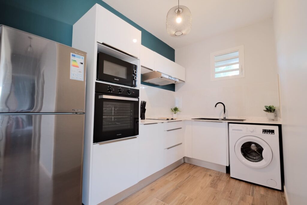 Suite Tropicale - Cuisine équipée avec électroménager
