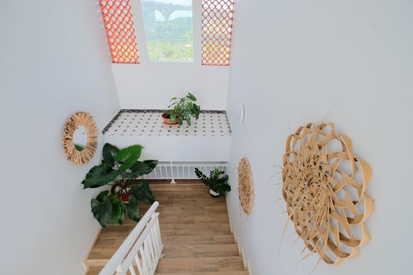 Déco escalier résidence Terre et Passion
